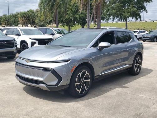 2025 Chevrolet Equinox EV LT