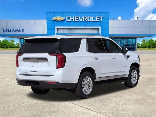 2024 GMC Yukon SLT