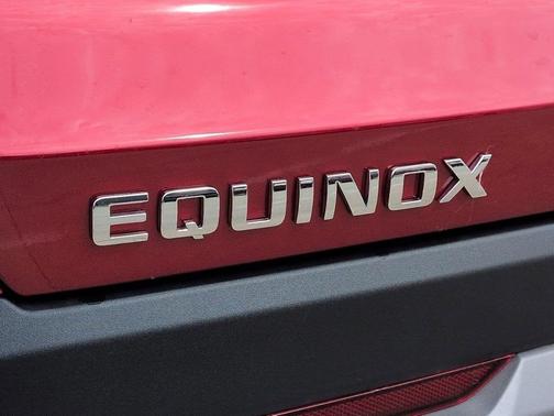 Radiant Red Tintcoat 2026 Chevrolet Equinox 1LT