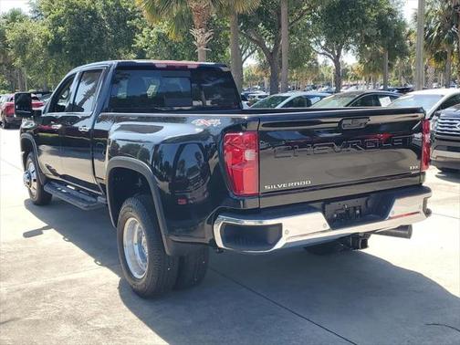 2025 Chevrolet Silverado 3500 LTZ