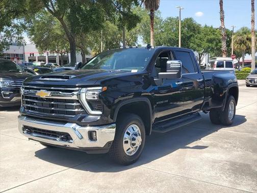 2025 Chevrolet Silverado 3500 LTZ