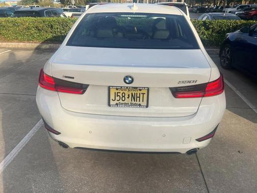 2021 BMW 330 xDrive