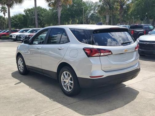 2022 Chevrolet Equinox LS