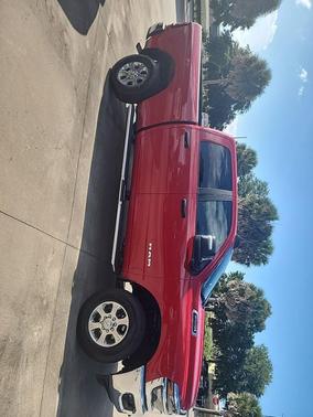 Flame Red Clearcoat 2026 RAM 2500 Big Horn Crew Cab 4x4 6'4' Box