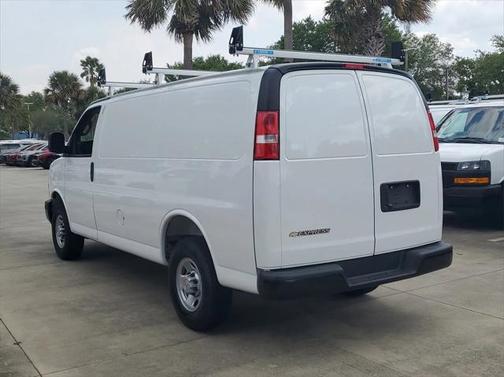 2025 Chevrolet Express 2500 RWD 2500 Regular Wheelbase WT