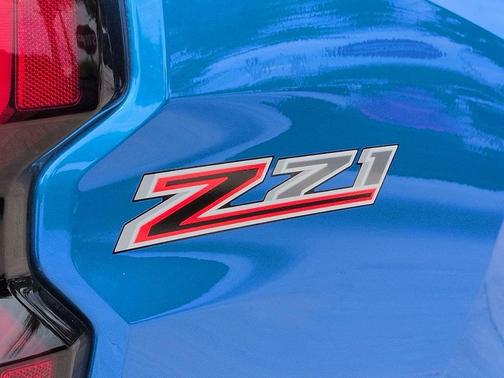 Glacier Blue Metallic 2023 Chevrolet Colorado Z71