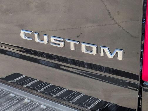 Black 2026 Chevrolet Silverado 2500 Custom