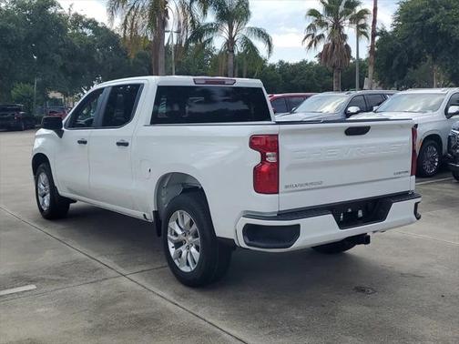 2025 Chevrolet Silverado 1500 Custom