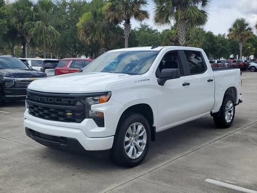 2025 Chevrolet Silverado 1500 Custom