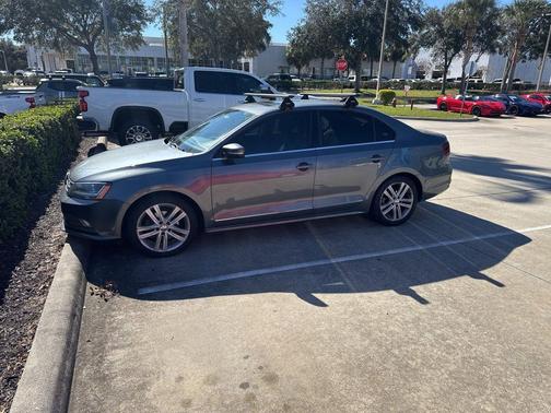 2017 Volkswagen Jetta 1.8T SEL