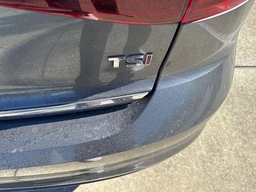 2017 Volkswagen Jetta 1.8T SEL