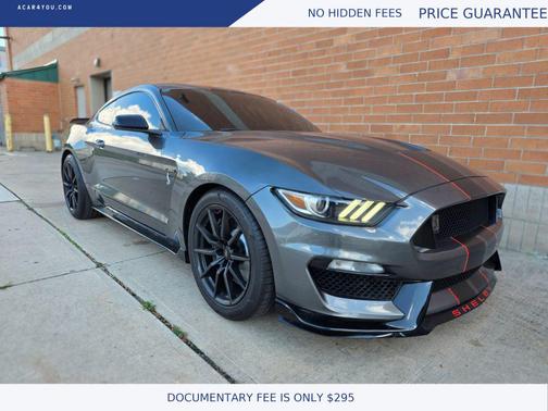 2016 Ford Shelby GT350 Base