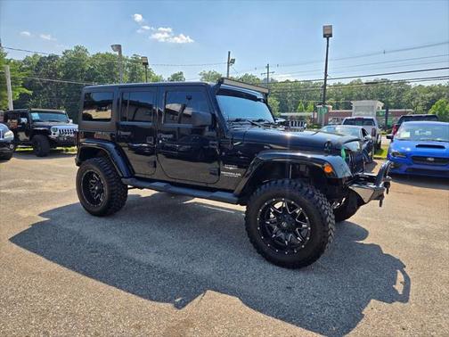 2012 Jeep Wrangler Unlimited Sahara