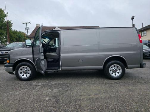 2013 GMC Savana 1500 Work Van