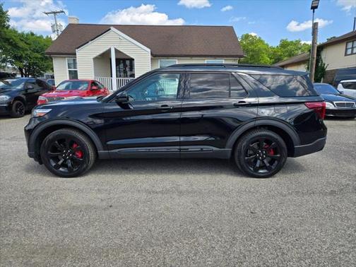 2021 Ford Explorer ST