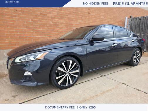 2021 Nissan Altima 2.5 SV