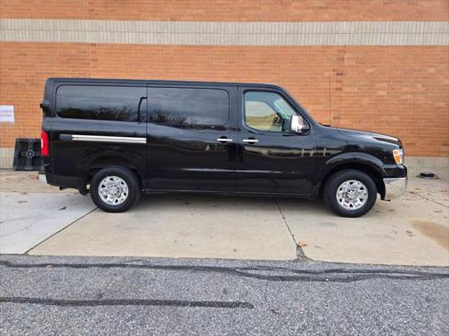 2018 Nissan NV Passenger NV3500 HD S V6