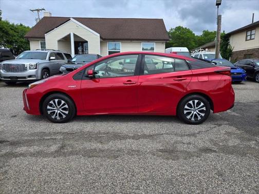 2019 Toyota Prius XLE