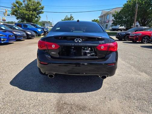 2014 INFINITI Q50 Premium