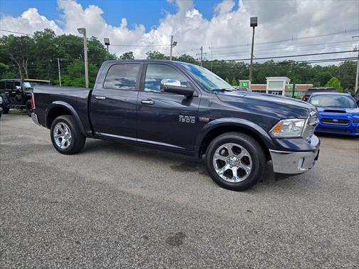 2015 RAM 1500 Laramie