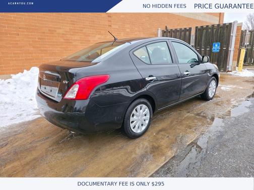 2012 Nissan Versa 1.6 S