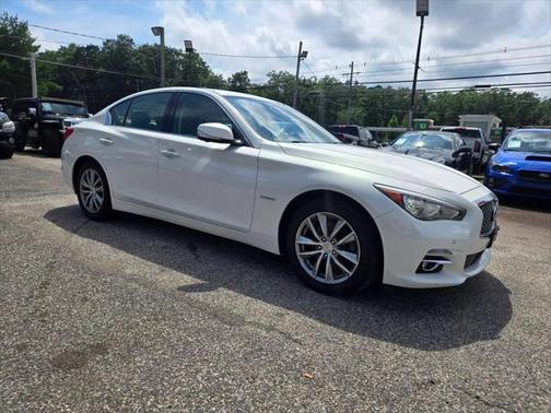 2014 INFINITI Q50 Hybrid Premium