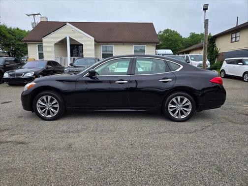 2013 INFINITI M37x Base