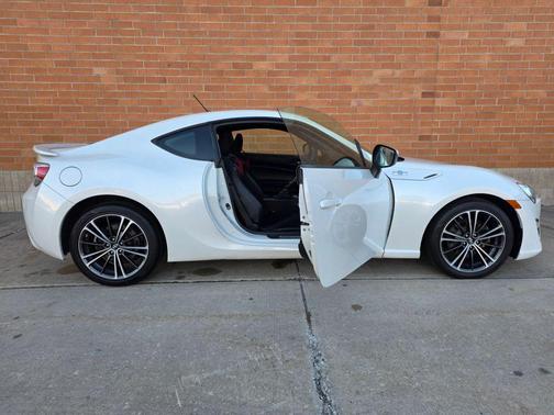 2013 Scion FR-S Base