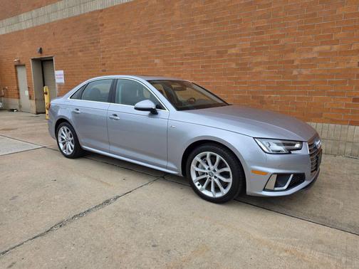 2019 Audi A4 45 Premium