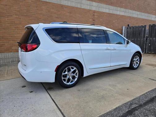 Used Chrysler Pacifica Limited For Sale Near Red Bank, Nj 