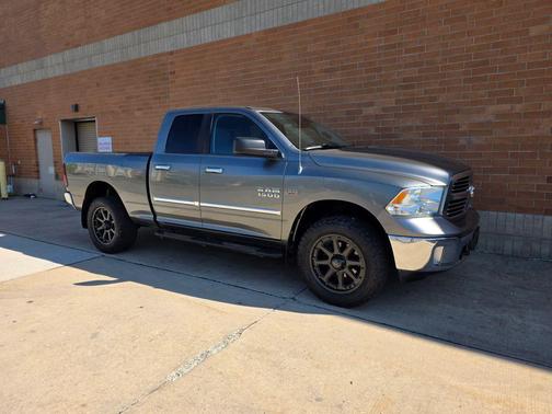 Black Clearcoat 2013 RAM 1500 Big Horn