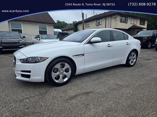 2017 Jaguar XE 25t