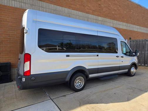 2017 Ford Transit-350 XLT