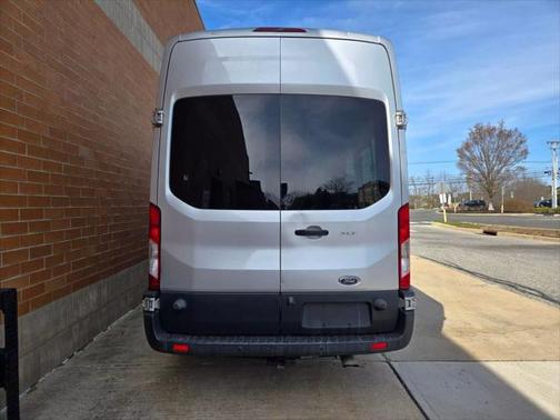 2017 Ford Transit-350 XLT
