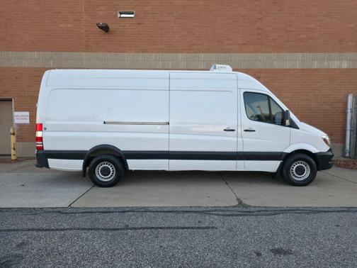 2018 Mercedes-Benz Sprinter 2500 High Roof Extended w/170  WB Van 3D