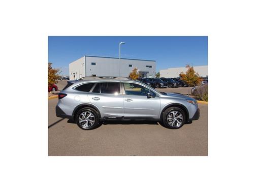 2022 Subaru Outback Limited XT