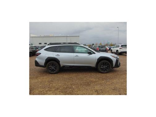 Ice Silver 2025 Subaru Outback Onyx Edition