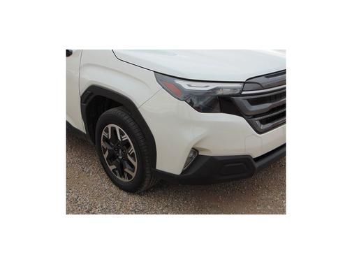 Crystal White Pearl 2025 Subaru Forester Premium