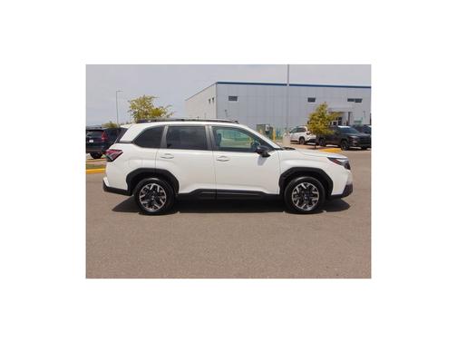Crystal White Pearl 2025 Subaru Forester Premium