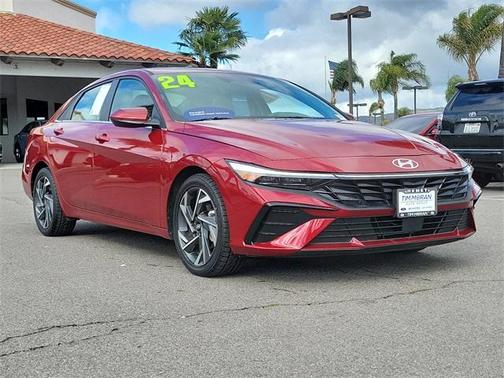 2024 Hyundai ELANTRA SEL