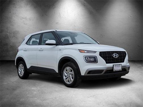 2026 Hyundai VENUE SE