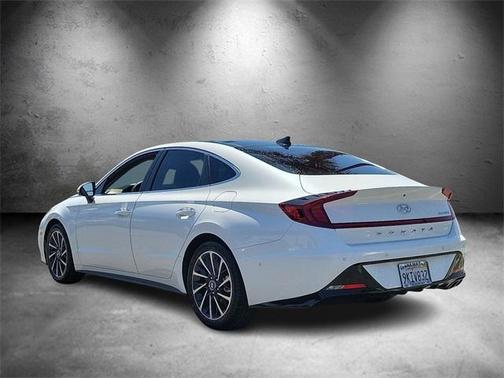 2022 Hyundai SONATA Limited