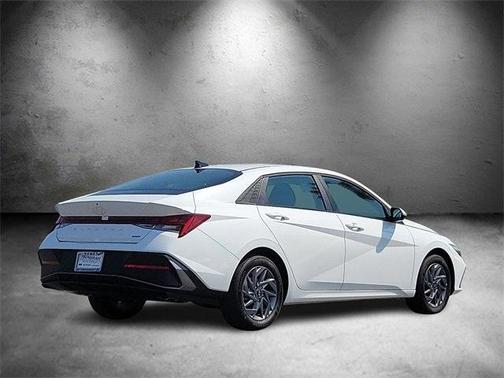 2025 Hyundai ELANTRA HEV Blue