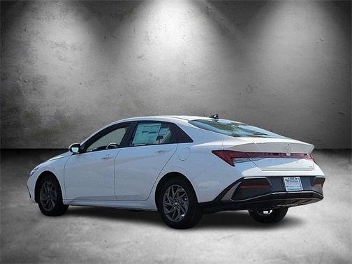 2025 Hyundai ELANTRA HEV Blue