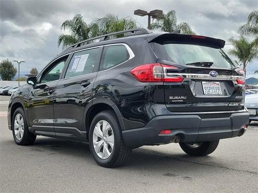 2023 Subaru Ascent Base 8-Passenger