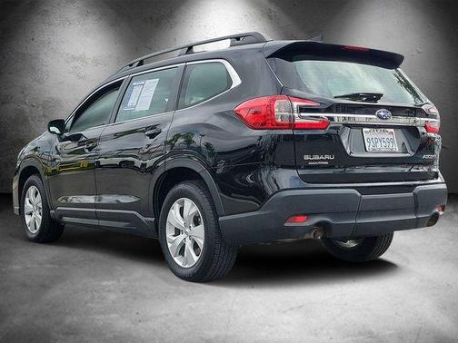 2023 Subaru Ascent Base 8-Passenger