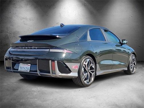 2023 Hyundai IONIQ 6 SEL