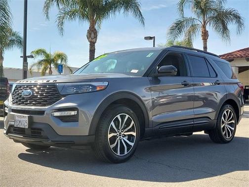 2022 Ford Explorer ST-Line