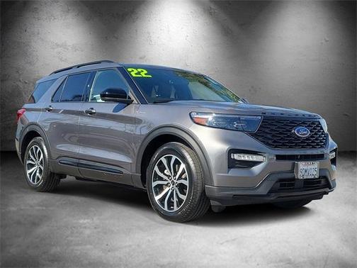 2022 Ford Explorer ST-Line