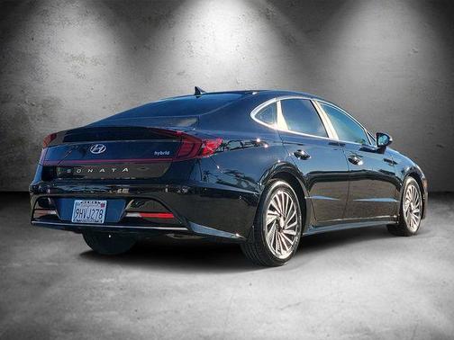 2023 Hyundai SONATA Hybrid Limited